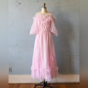 Vintage 1970s Pink Swiss Dot Southern Belle Wedding Bridesmaid Princess Dress 🧁